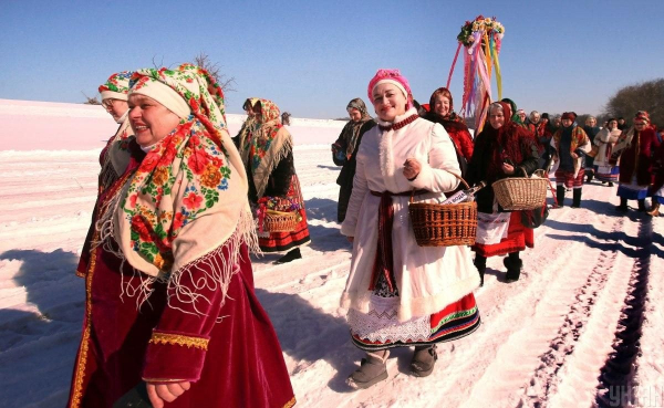 Спалення символа зими і танці: як у Пирогові святкували Масницю 2026 (фоторепортаж) Спалення символа зими і танці: як у Пирогові святкували Масницю 2026 (фоторепортаж)