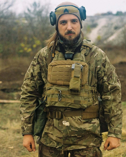 Звезды Голливуда продекламировали стихи украинских героев и растрогали сеть. Видео