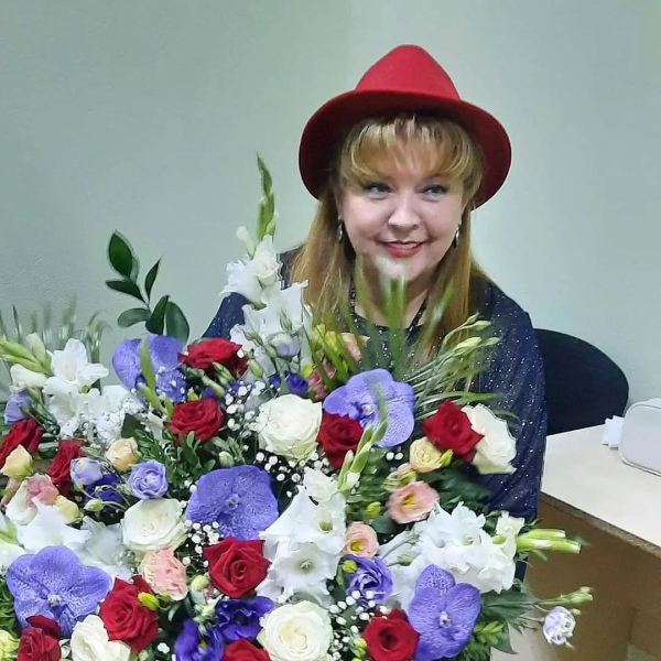 "Никому не говорила". Лилия Сандулеса впервые призналась, что вышла замуж, и рассказала о своем возлюбленном