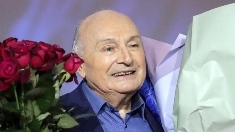 "Все люди братья, но не все по разуму". Топ-10 самых смешных афоризмов Жванецкого, которые уже стали народными
