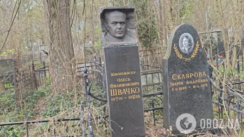В сети показали плачевное состояние могил народных артистов и выдающихся украинцев: поросли мхом и почти канули в небытие. Фото