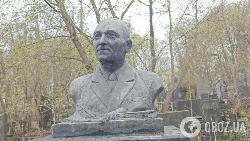 В сети показали плачевное состояние могил народных артистов и выдающихся украинцев: поросли мхом и почти канули в небытие. Фото