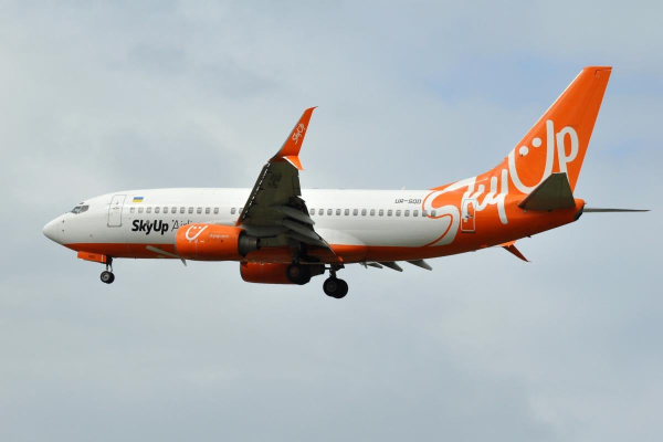 Квитки за 1 євро: українська авіакомпанія SkyUp запускає програму подяки військовим і ветеранам Квитки за 1 євро: українська авіакомпанія SkyUp запускає програму подяки військовим і ветеранам