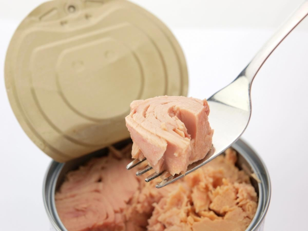 Дієтологи назвали 5 продуктів, в яких омега-3 ще більше, ніж у тунці Дієтологи назвали 5 продуктів, в яких омега-3 ще більше, ніж у тунці