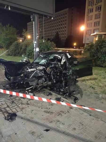 "Самая страшная картина в жизни": блогер Данилец впервые раскрыл подробности жуткого ДТП, в которое попал с маленьким сыном