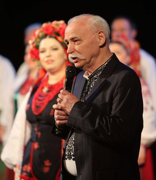 "Ее не было в Украине". Экс-концертный директор Софии Ротару рассказал о жизни певицы во время войны и щедром предложении, от которого он отказался