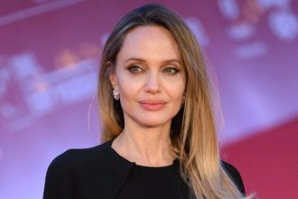 Анджелина Джоли посетила Харьков: что известно о неожиданном визите актрисы (фото)